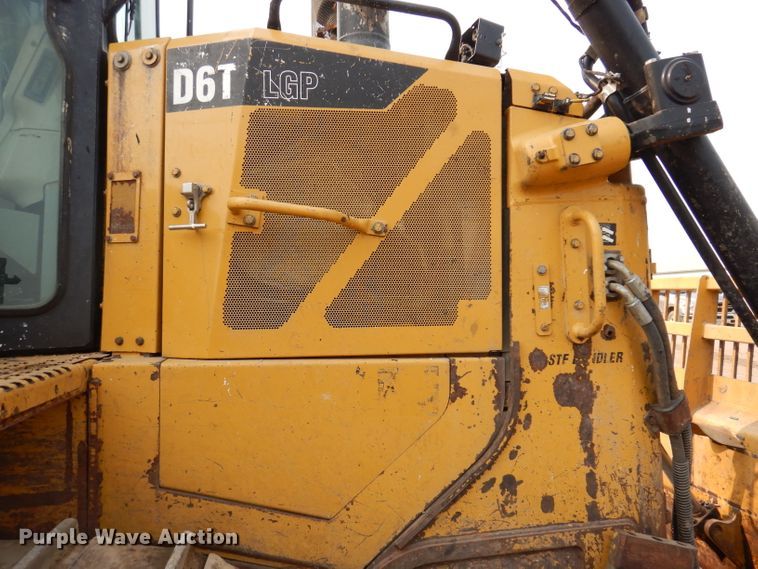 image for item IN9805 2013 Caterpillar D6T LGP  dozer