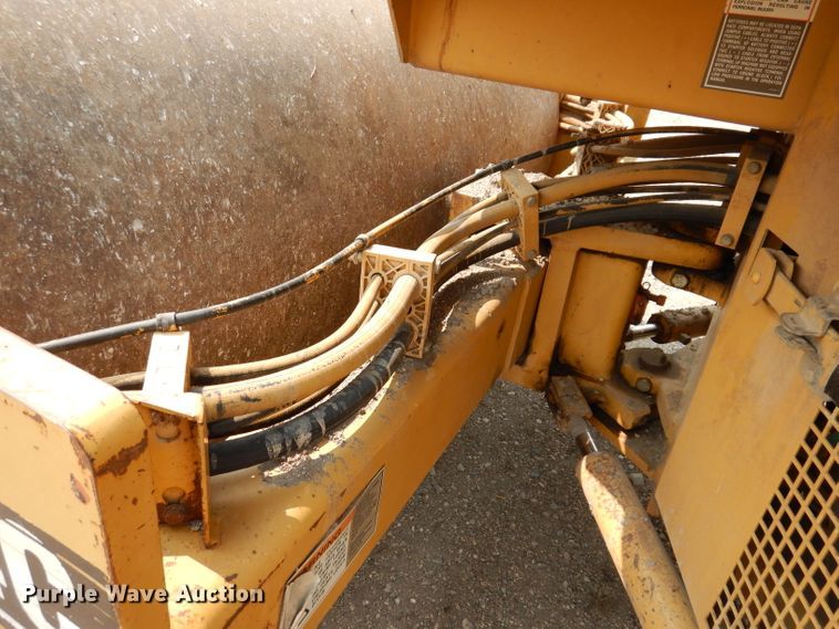 image for item IN9808 1998 Caterpillar CB634C  double drum vibratory roller