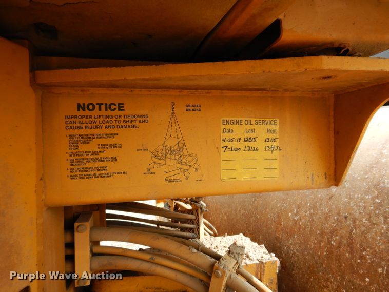 image for item IN9808 1998 Caterpillar CB634C  double drum vibratory roller