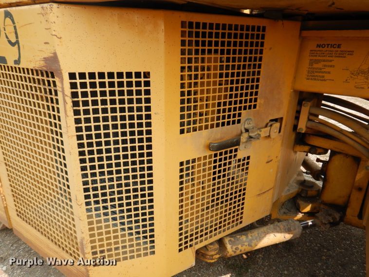 image for item IN9808 1998 Caterpillar CB634C  double drum vibratory roller