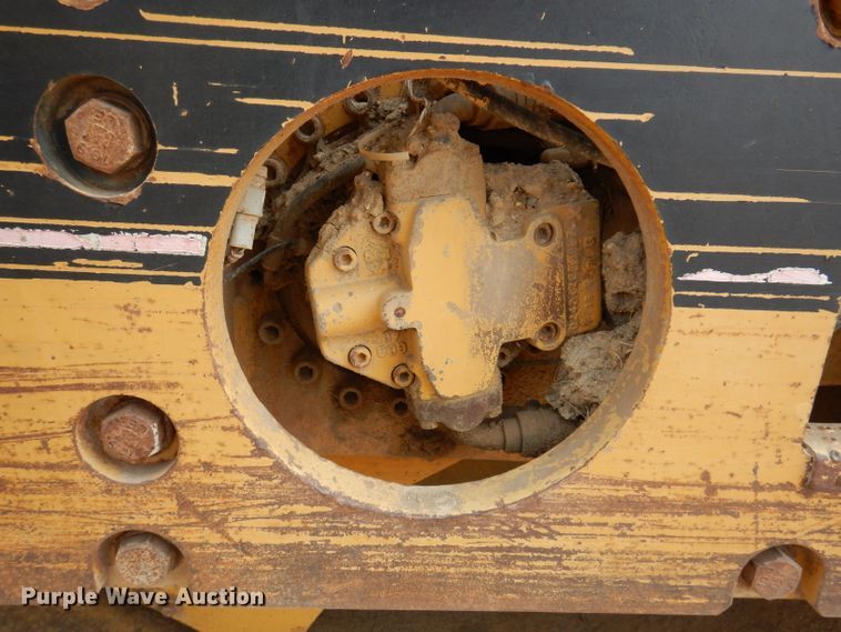 image for item IN9808 1998 Caterpillar CB634C  double drum vibratory roller