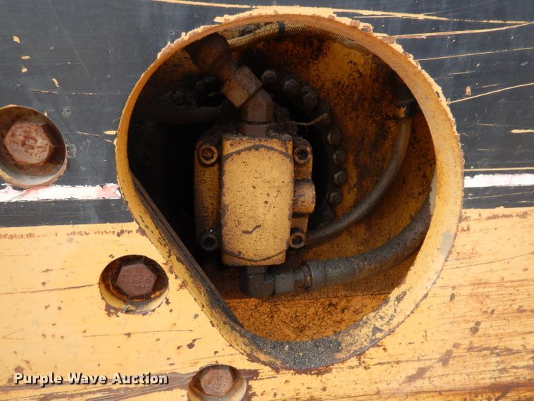 image for item IN9808 1998 Caterpillar CB634C  double drum vibratory roller