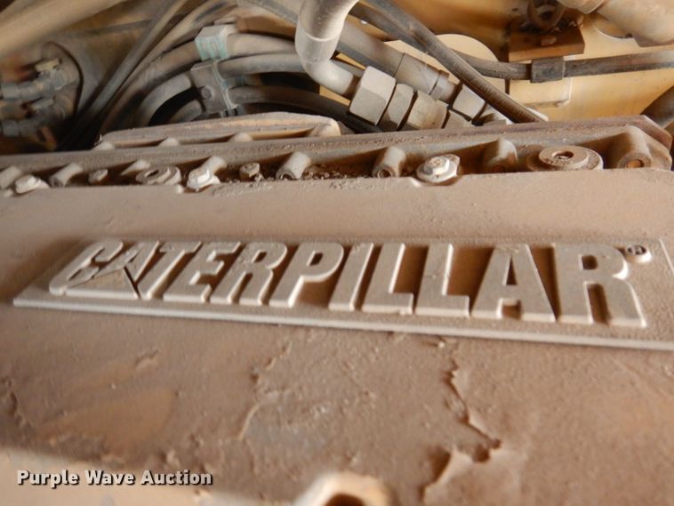 image for item IN9808 1998 Caterpillar CB634C  double drum vibratory roller