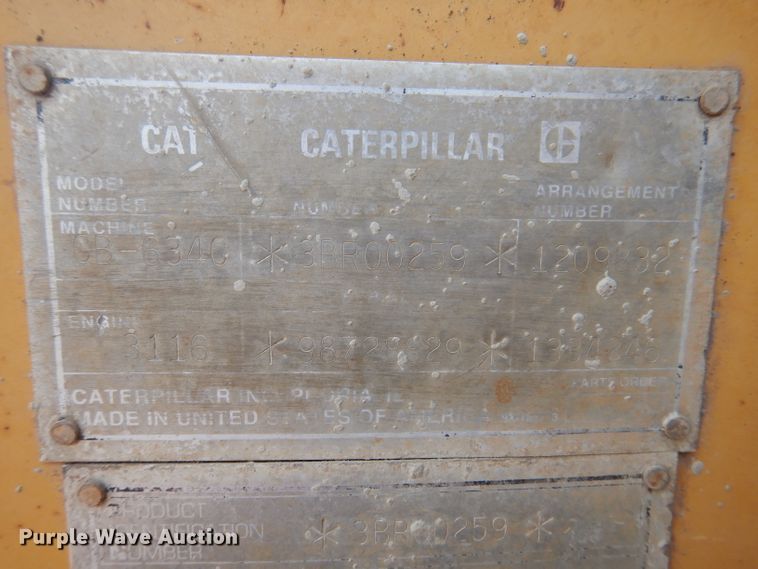 image for item IN9808 1998 Caterpillar CB634C  double drum vibratory roller