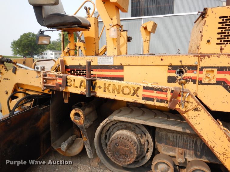 image for item IN9809 1996 Blaw Knox PF-5510  paver