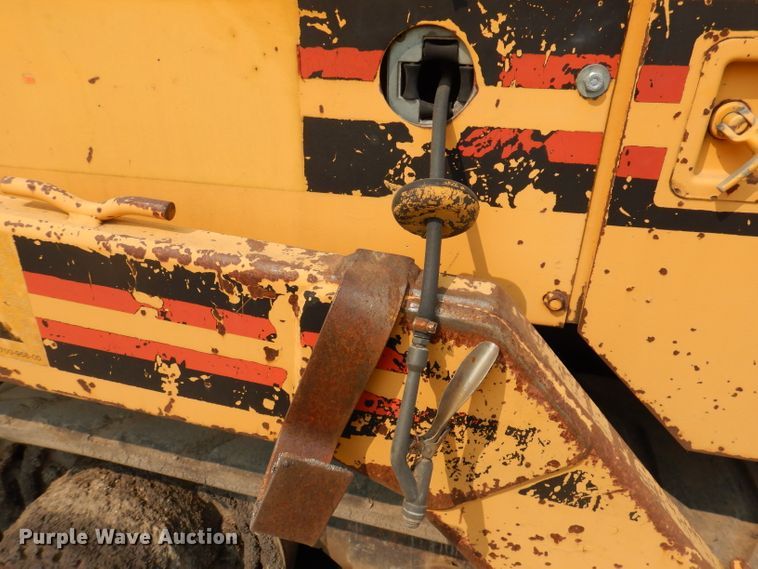 image for item IN9809 1996 Blaw Knox PF-5510  paver