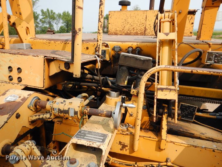 image for item IN9809 1996 Blaw Knox PF-5510  paver