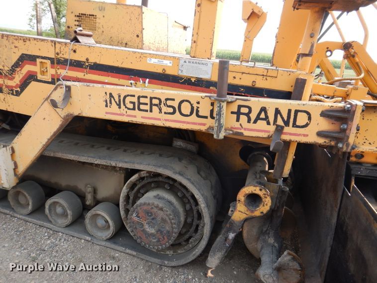 image for item IN9809 1996 Blaw Knox PF-5510  paver