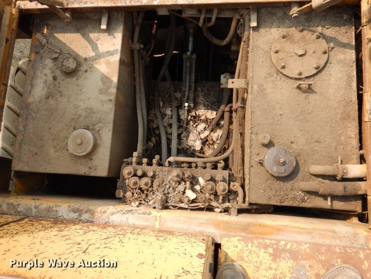 image for item IN9809 1996 Blaw Knox PF-5510  paver