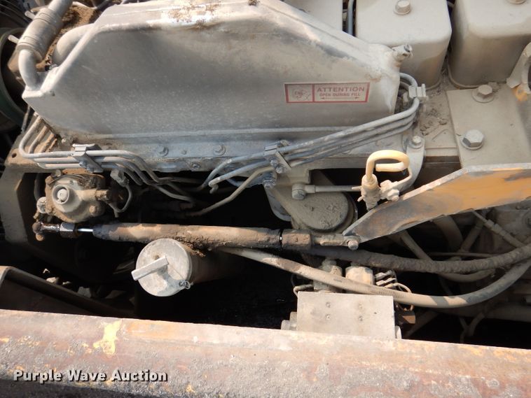 image for item IN9809 1996 Blaw Knox PF-5510  paver