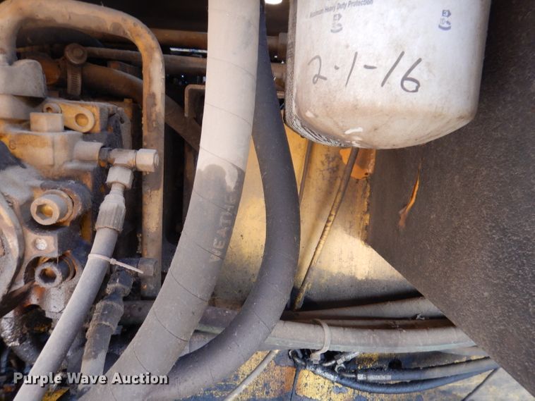 image for item IN9809 1996 Blaw Knox PF-5510  paver