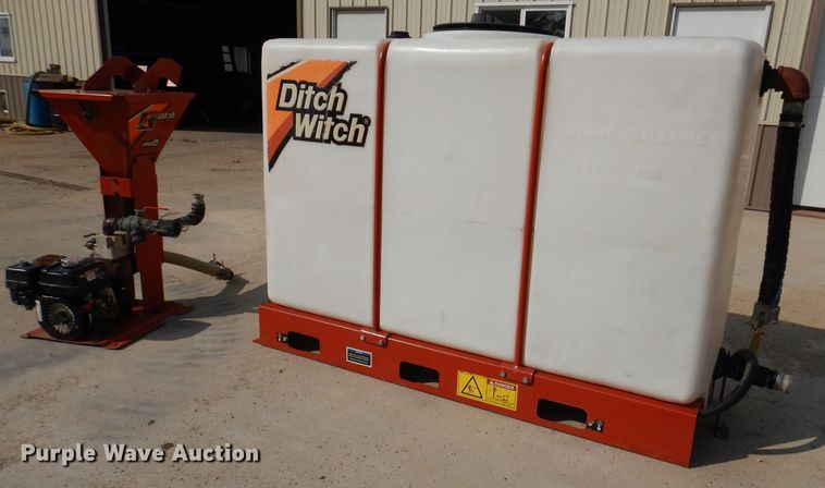 image for item IN9836 2015 Ditch Witch FM5  mud mixing unit