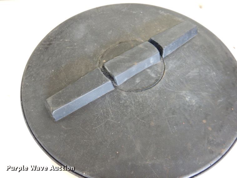 image for item IN9837 2017 Ditch Witch FM13V  Mud mixing unit