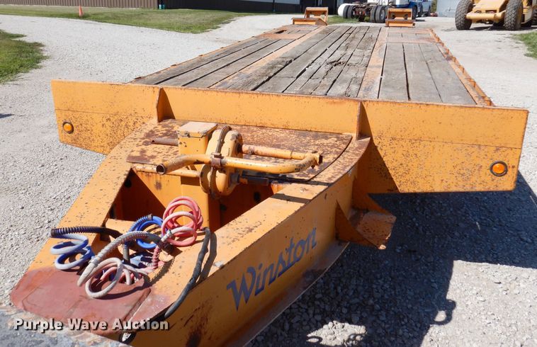 image for item IN9854 2005 Winston 40K  equipment trailer