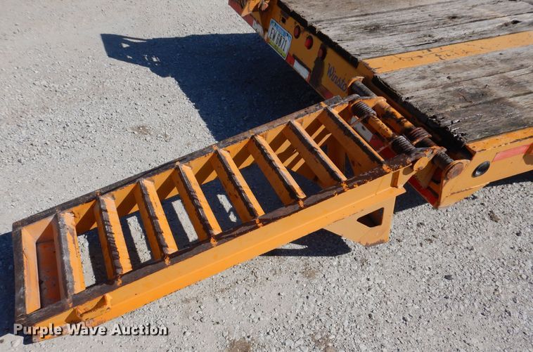 image for item IN9854 2005 Winston 40K  equipment trailer