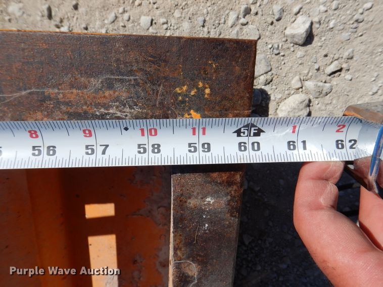 image for item IN9854 2005 Winston 40K  equipment trailer