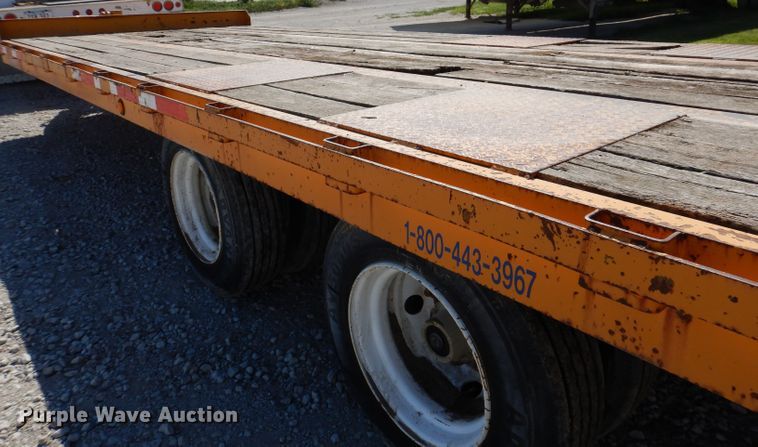 image for item IN9854 2005 Winston 40K  equipment trailer