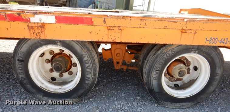 image for item IN9854 2005 Winston 40K  equipment trailer