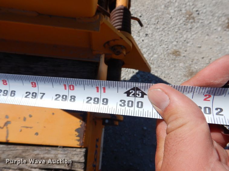 image for item IN9854 2005 Winston 40K  equipment trailer