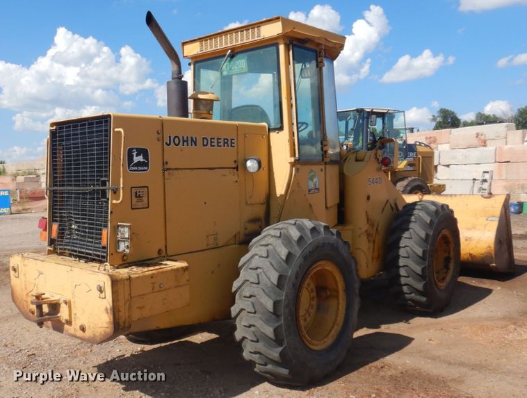 image for item IP9523 1986 John Deere 544D  wheel loader