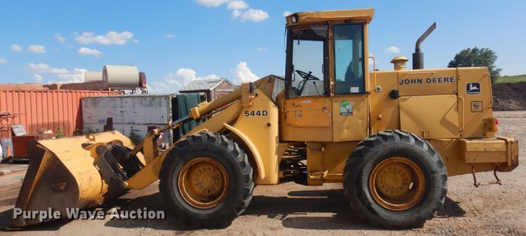 image for item IP9523 1986 John Deere 544D  wheel loader