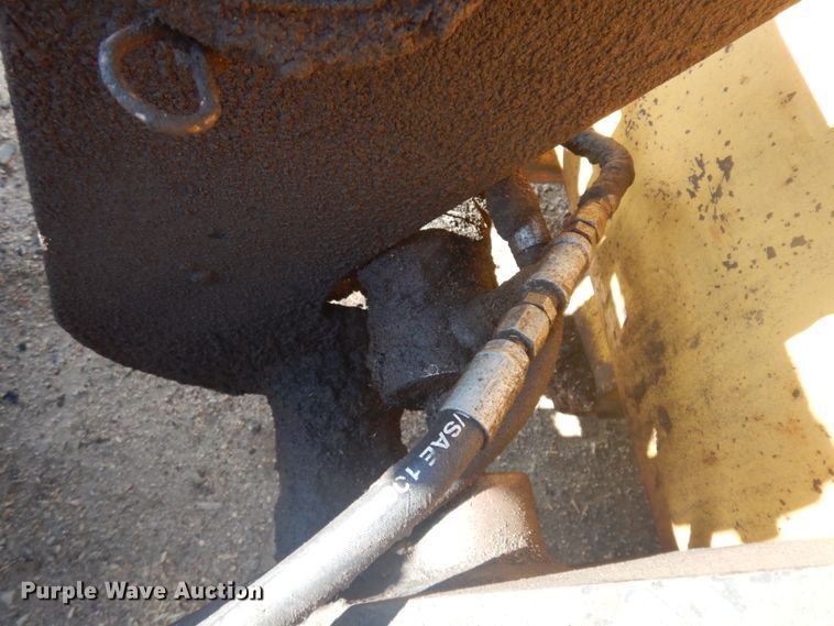 image for item IP9523 1986 John Deere 544D  wheel loader