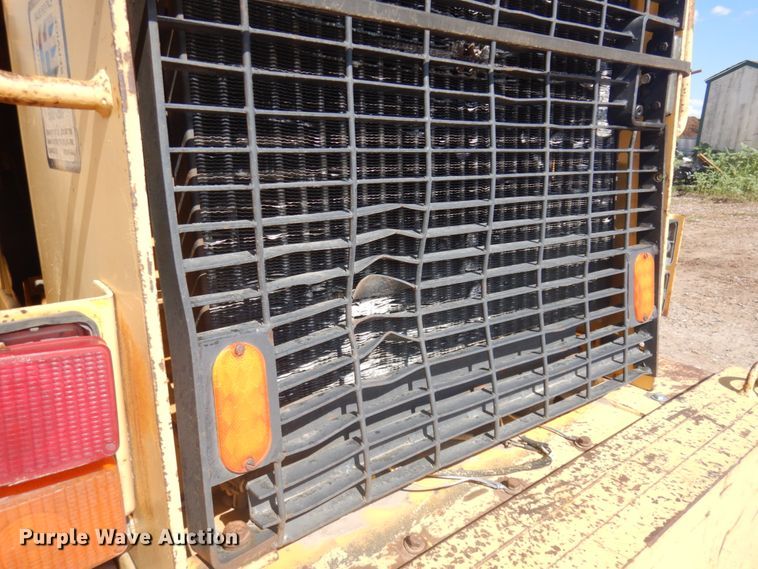 image for item IP9523 1986 John Deere 544D  wheel loader