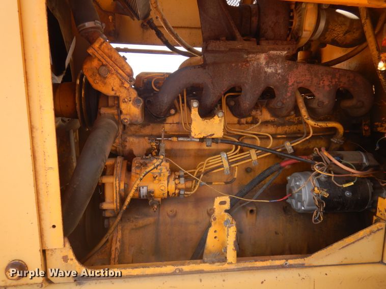 image for item IP9523 1986 John Deere 544D  wheel loader