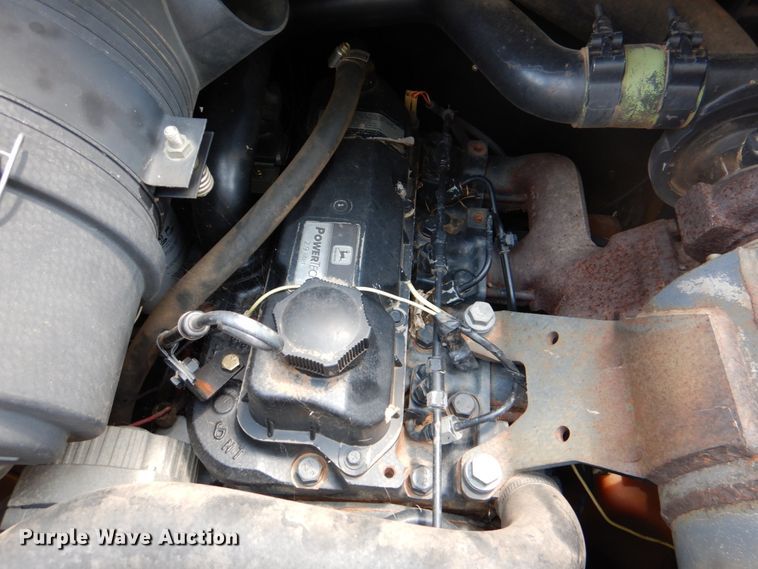 image for item IR9004 1999 John Deere 250  skid steer loader