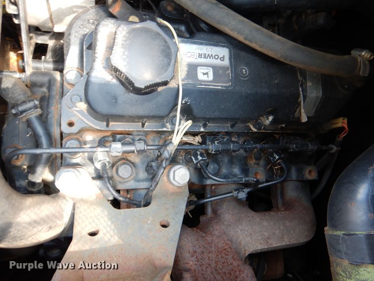 image for item IR9004 1999 John Deere 250  skid steer loader