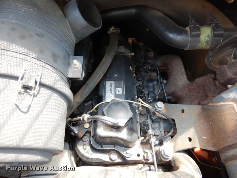 image for item IR9004 1999 John Deere 250  skid steer loader