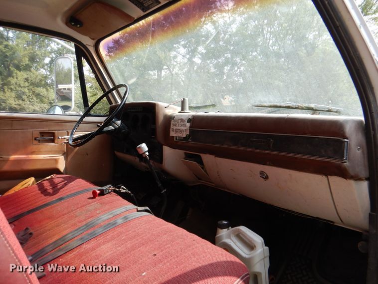 image for item IR9021 1990 Chevrolet C60  dump truck