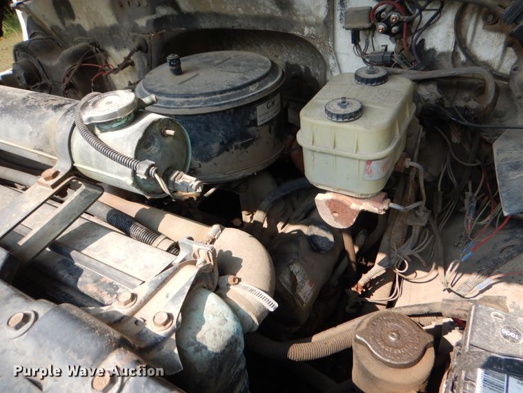 image for item IR9021 1990 Chevrolet C60  dump truck