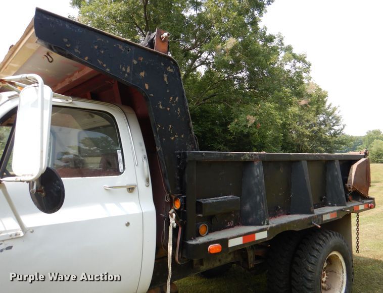 image for item IR9021 1990 Chevrolet C60  dump truck