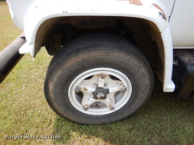 image for item IR9021 1990 Chevrolet C60  dump truck