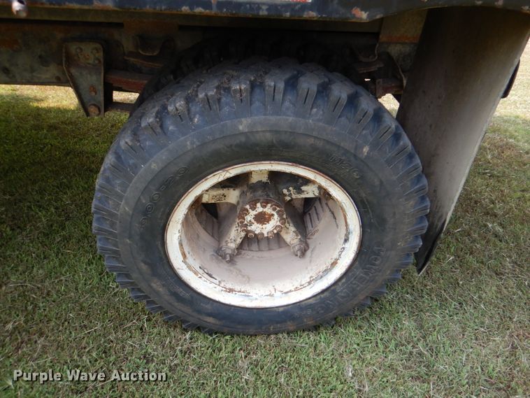 image for item IR9021 1990 Chevrolet C60  dump truck