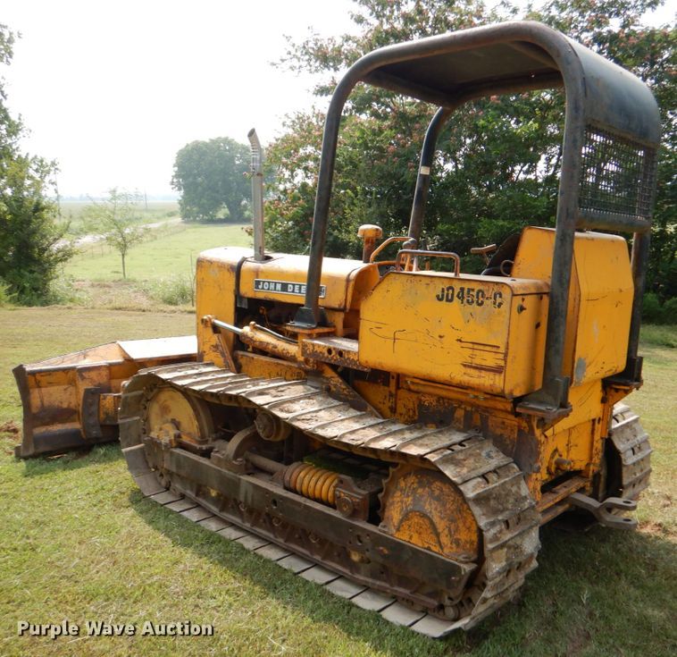 image for item IR9028 1979 John Deere JD450-C  dozer