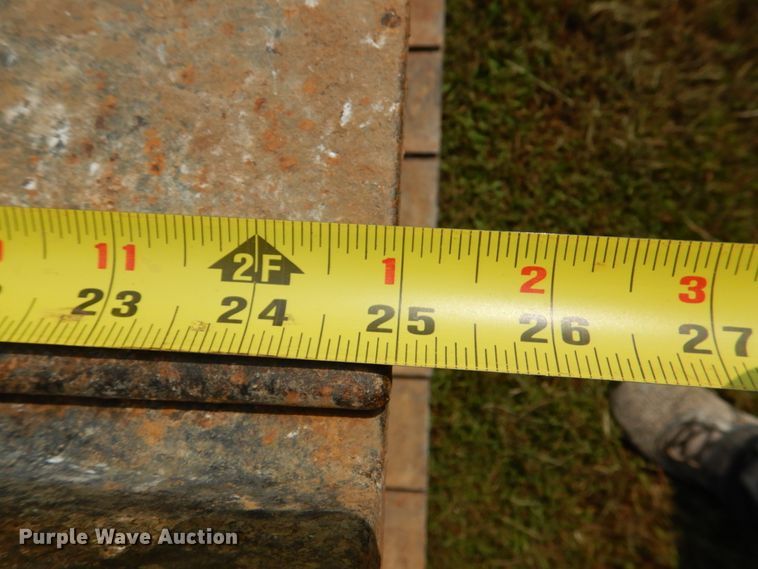 image for item IR9030 1993 Caterpillar D3C  dozer