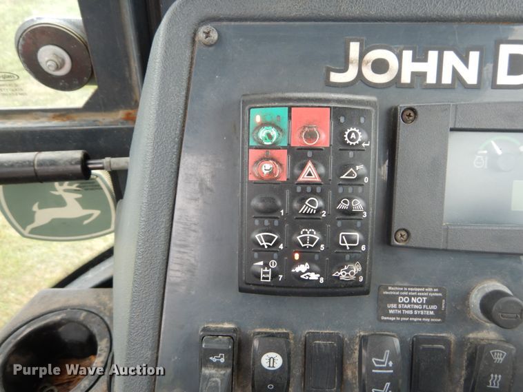image for item JI9509 2015 John Deere 410K  backhoe