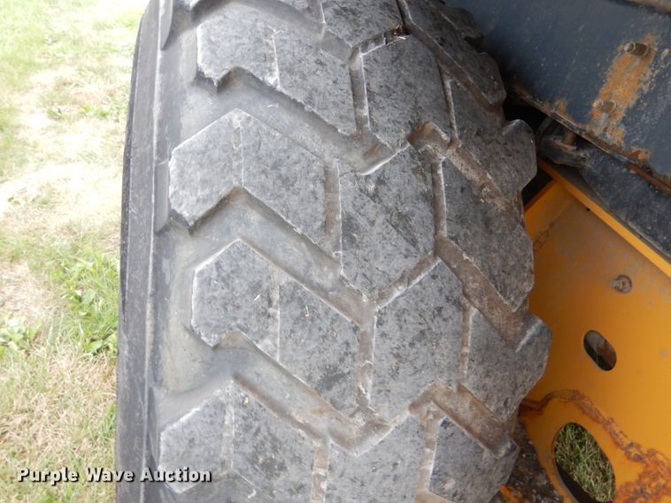 image for item JI9509 2015 John Deere 410K  backhoe