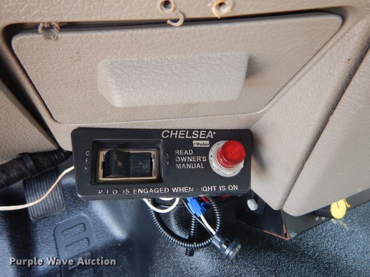 image for item JI9525 2008 Ford F550 Super Duty XL  SuperCab bucket truck