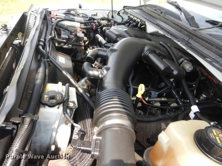 image for item JI9525 2008 Ford F550 Super Duty XL  SuperCab bucket truck