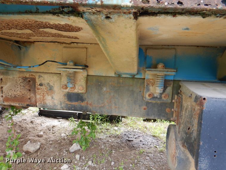 image for item JY9959 1996 Ford L8000  refuse truck