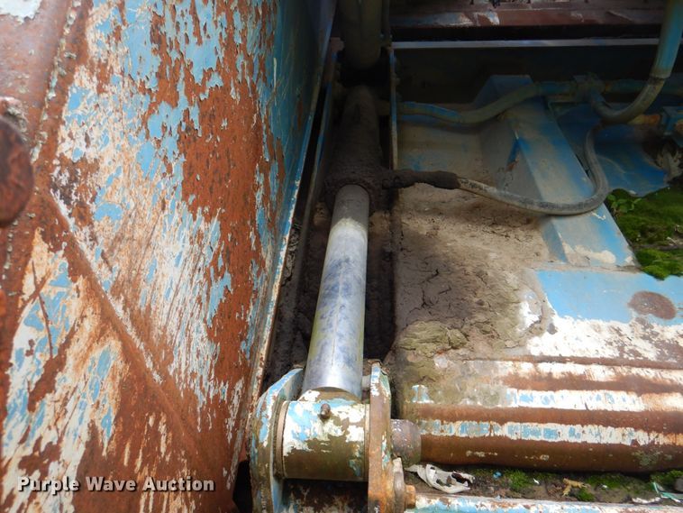 image for item JY9959 1996 Ford L8000  refuse truck