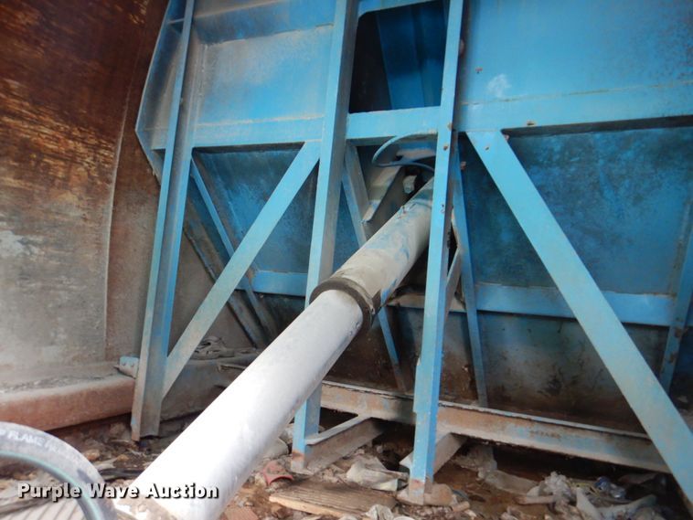 image for item JY9959 1996 Ford L8000  refuse truck