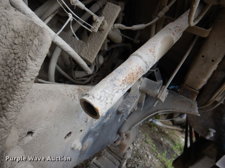 image for item JY9959 1996 Ford L8000  refuse truck