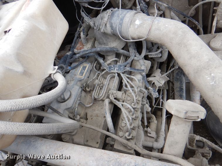 image for item JY9959 1996 Ford L8000  refuse truck