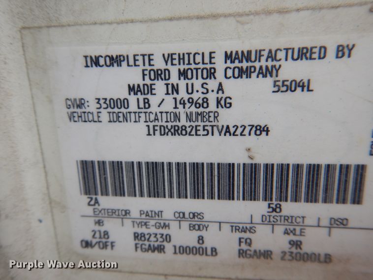 image for item JY9959 1996 Ford L8000  refuse truck