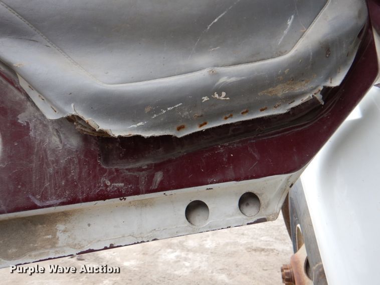 image for item JY9960 1999 Freightliner FL80  refuse truck