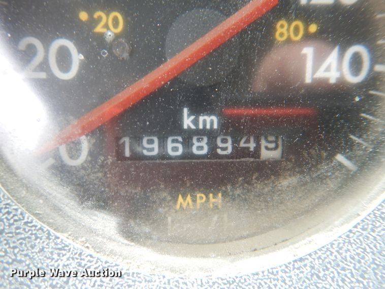 image for item JY9960 1999 Freightliner FL80  refuse truck